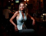 girl-at-bar